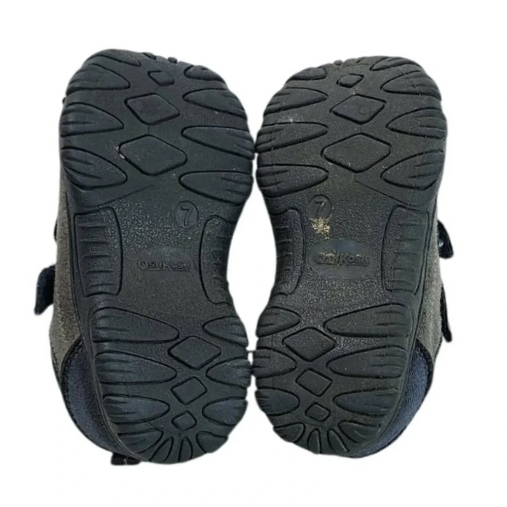 OshKosh B'gosh Kids Size 7M Navy Blue Gray Hook and Loop Athletic Shoes‎